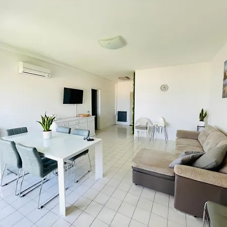 Al Mare Apartament *